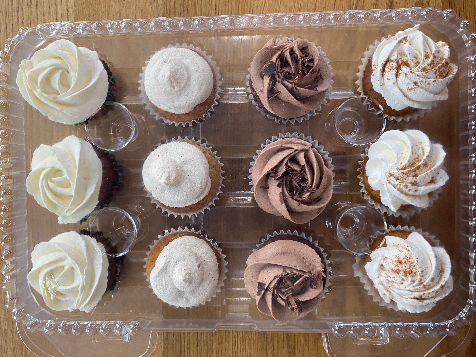 Assorted Mini Cupcakes (Dozen)