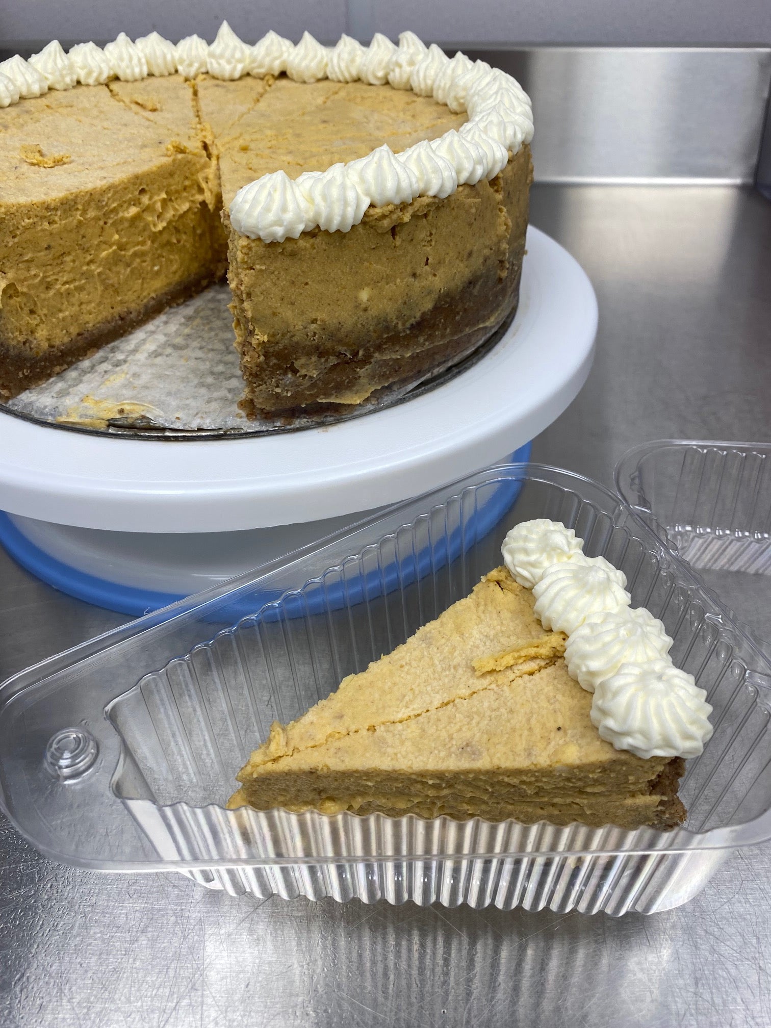 Pumpkin Cheesecake (Pre-Order)